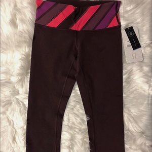 NWT WU Crop III size 4 BRDR